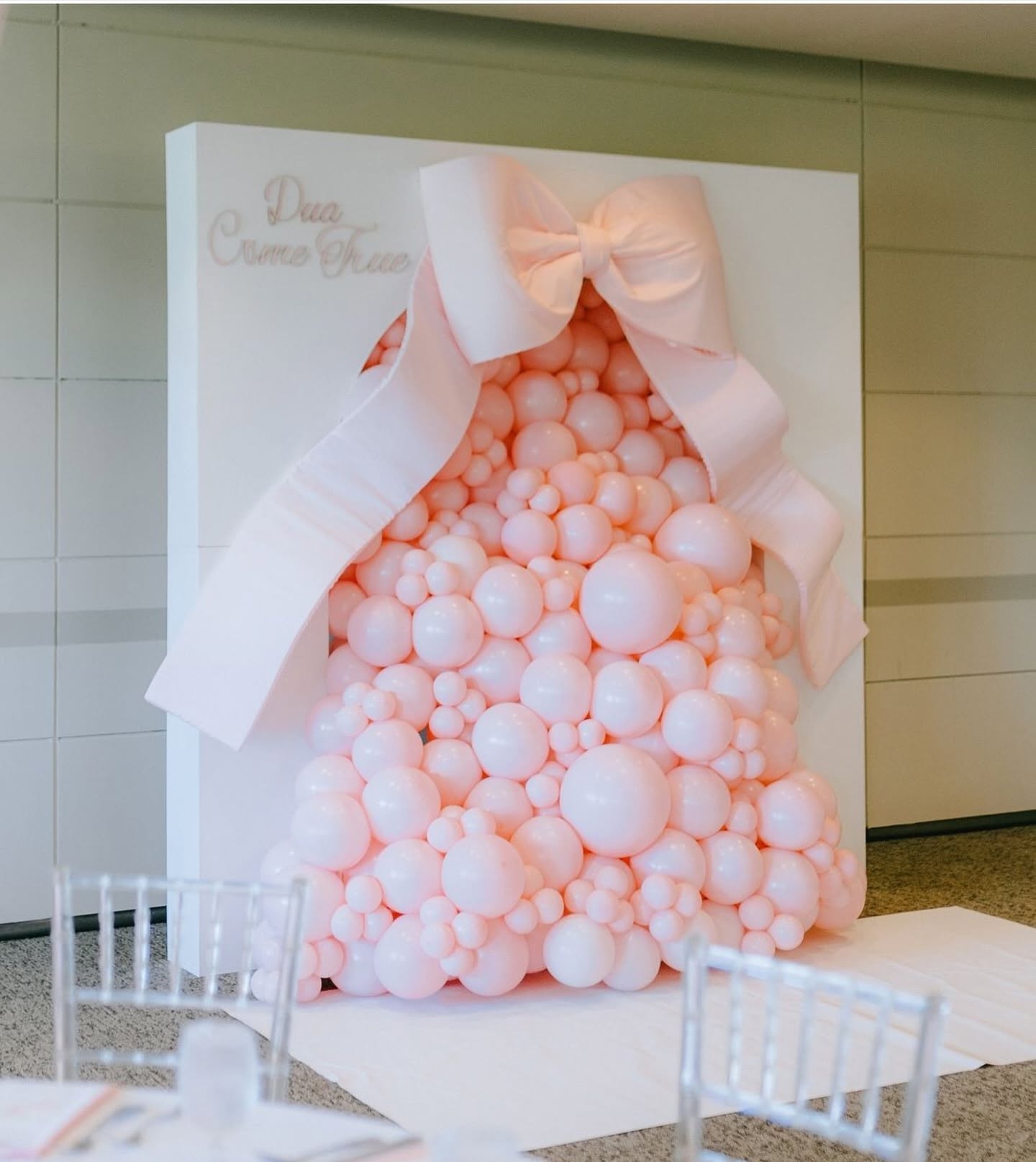 Balloons Luxe cover